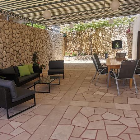 Apartments Zara Міміце Екстер'єр фото