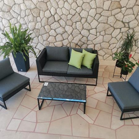 Apartments Zara Міміце Екстер'єр фото