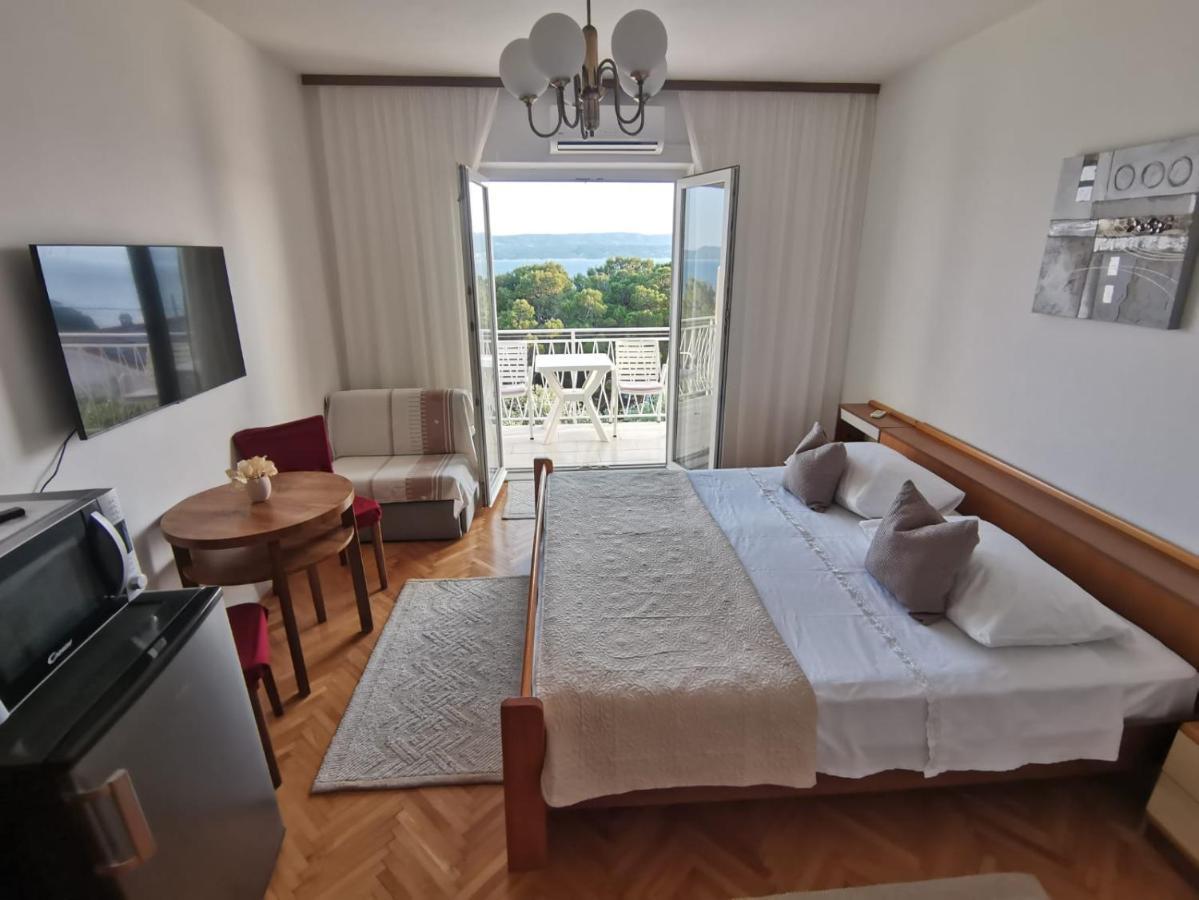 Apartments Zara Міміце Екстер'єр фото